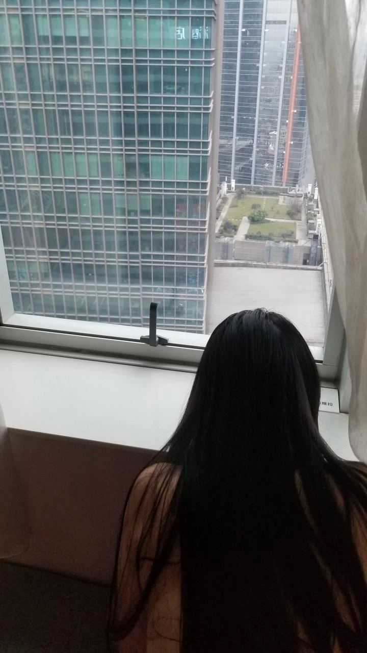 最近新约到的少妇[10P]