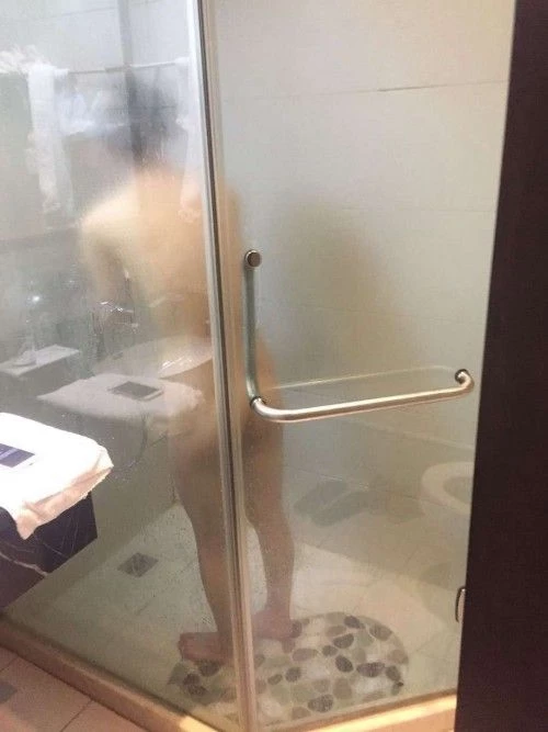 直接开放猛操小骚货浪逼[19P]