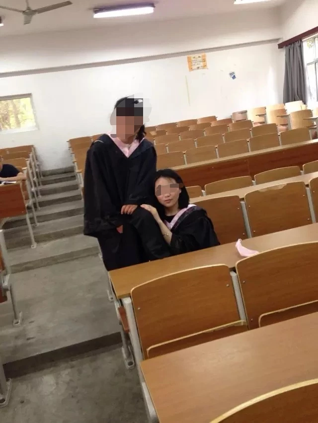 [原创][申精][手势验证]内射前女友闺蜜，精液与淫水齐飞，鸡巴入骚逼一洞！[20P]