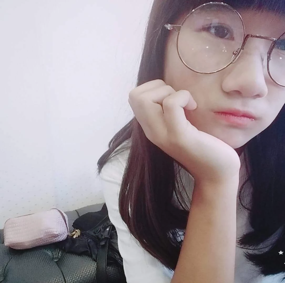 极品鲜嫩小嫩妹[21P]