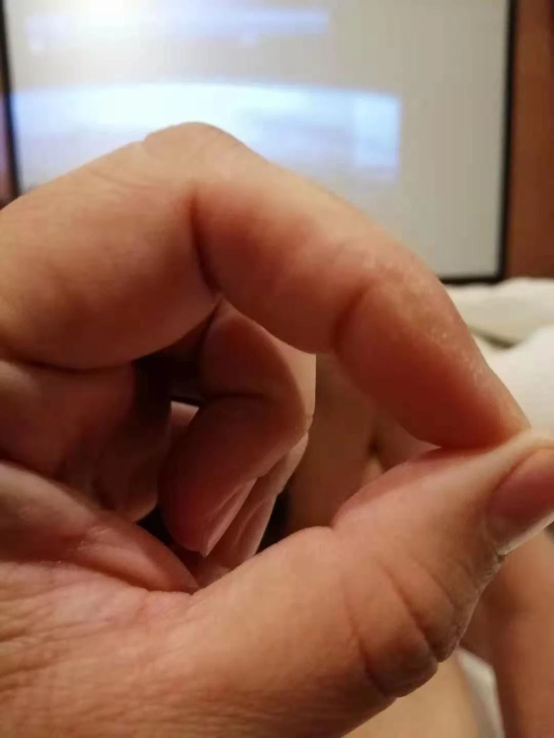新上的少妇，请大家品鉴
