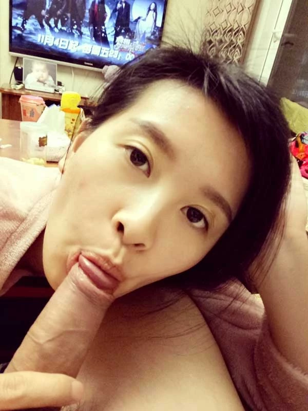 喜欢大鸡巴更喜欢69的小情人[11P]