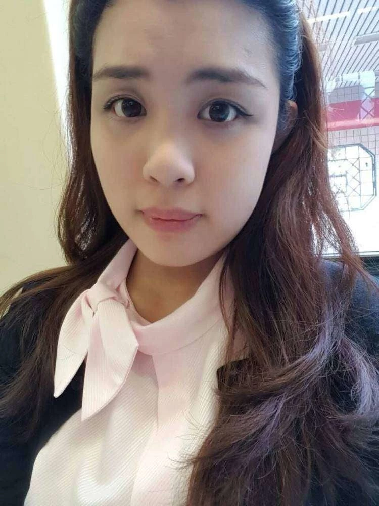 律师大奶妹OL身材有点微胖[21P]