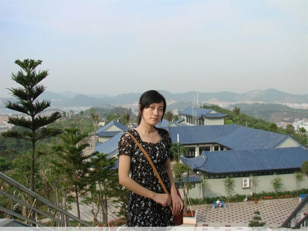 在你心里有一个地方，我知道那就是爱 [22P]