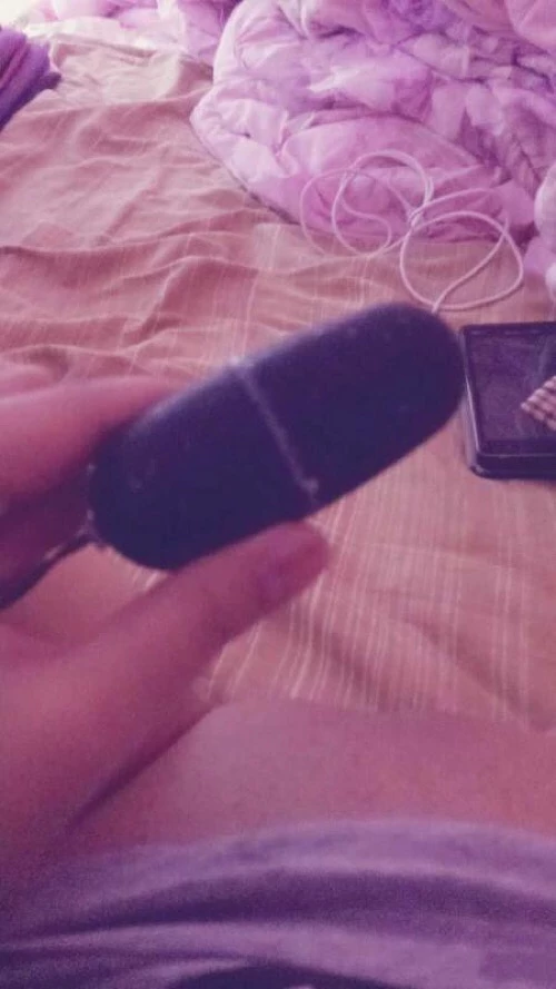 不开心的时候就玩玩跳蛋[15P]