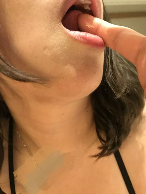 调教小母狗骚妇[15P]