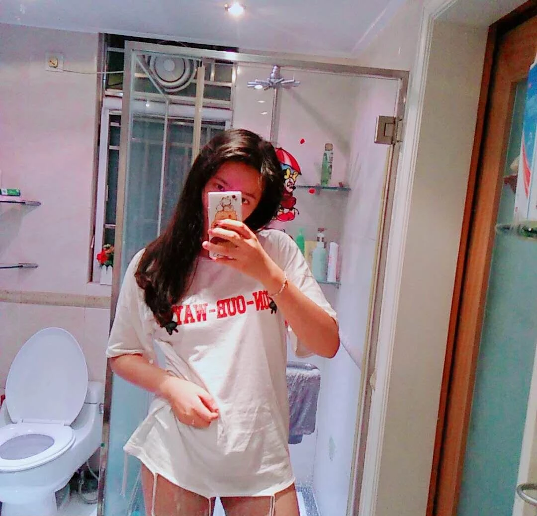 可爱妹子肉体太迷人了[37P]