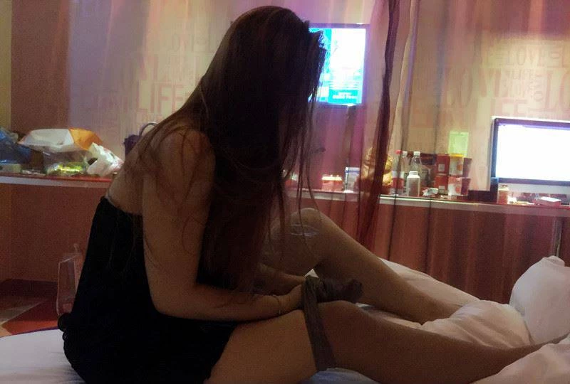 相约在酒店[11P]