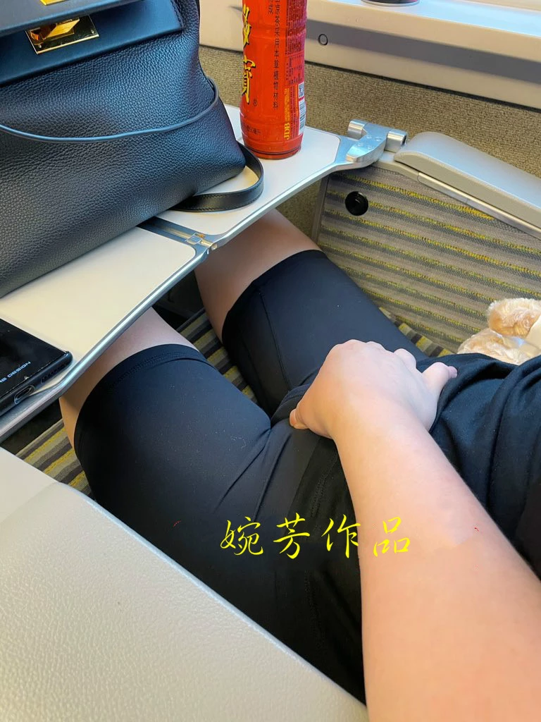 家在北京/上海，但总出差。旅行中寻找性爱的快乐！ [38P]