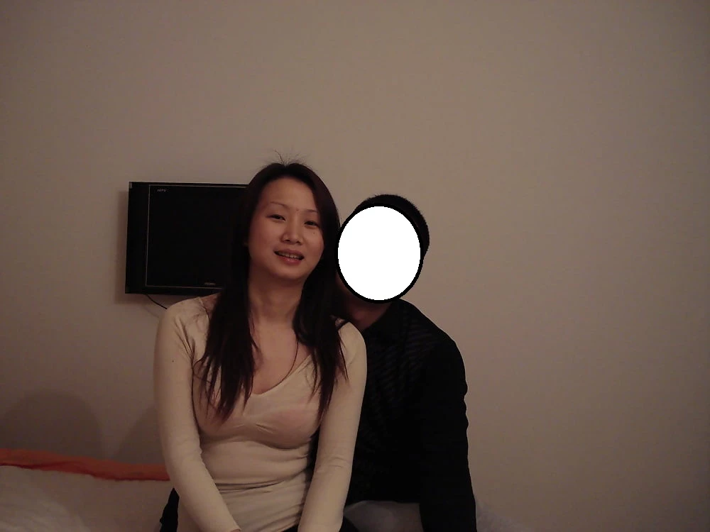 年轻的小嫂子特别风韵奶大性格好爱爱停不下来[25P]