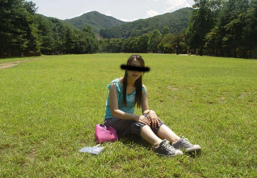 甜美可爱的小少妇[15P]