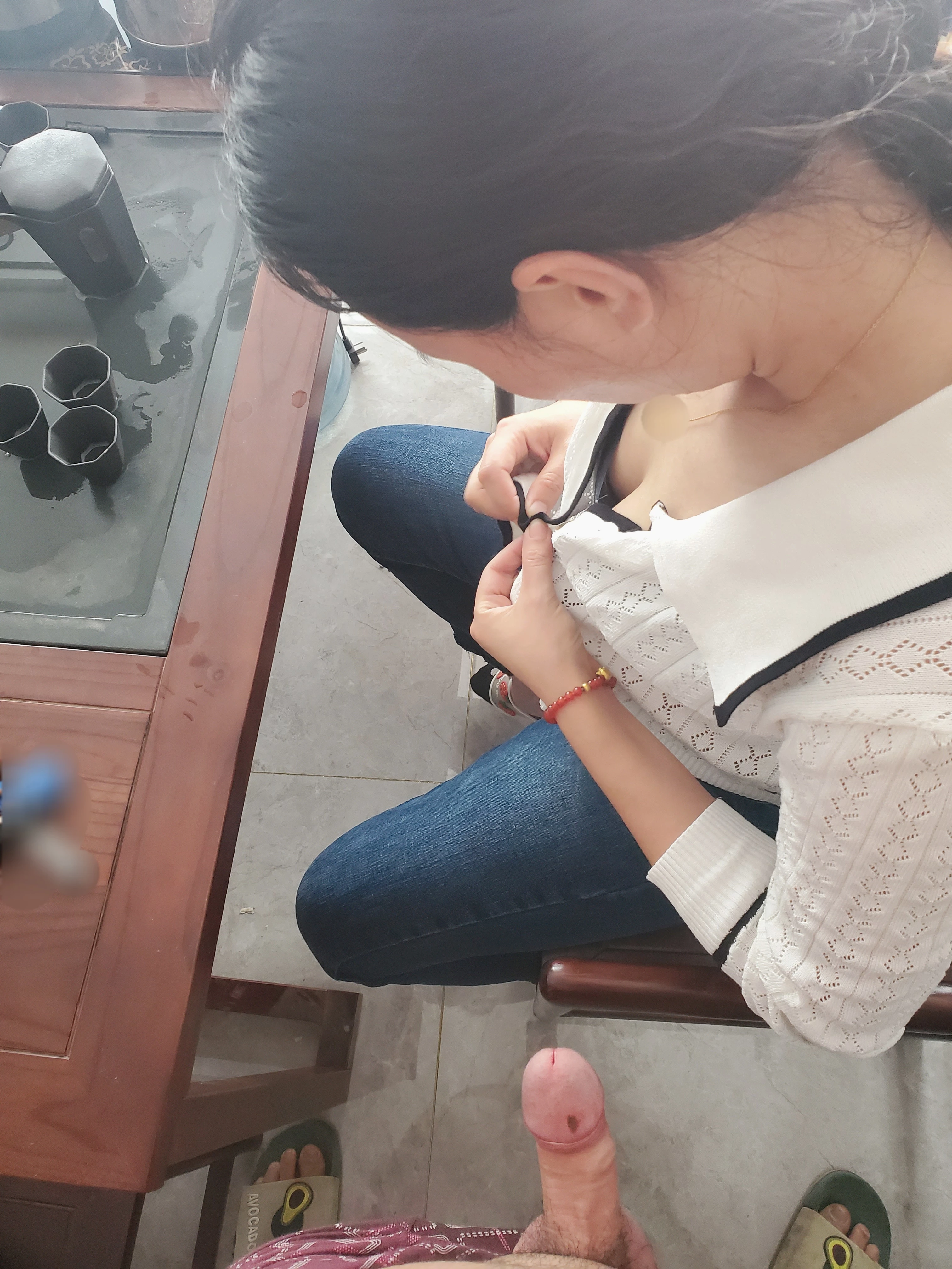 ［农二代原创］有验证--骚货喝完茶就各种浪，大白屁股惹人醉。各种姿势来一遍，最后来个颜射有动图［49P］