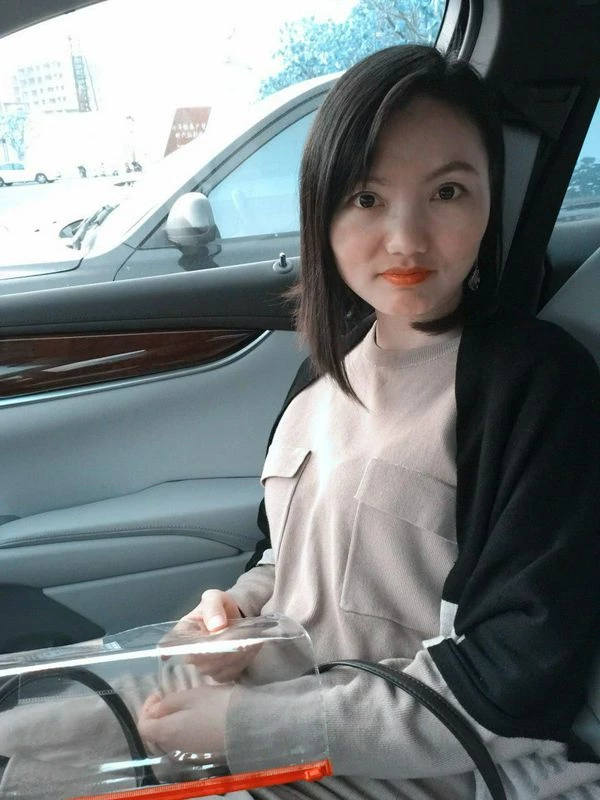 人妻虽然不怎幺漂亮[23P]
