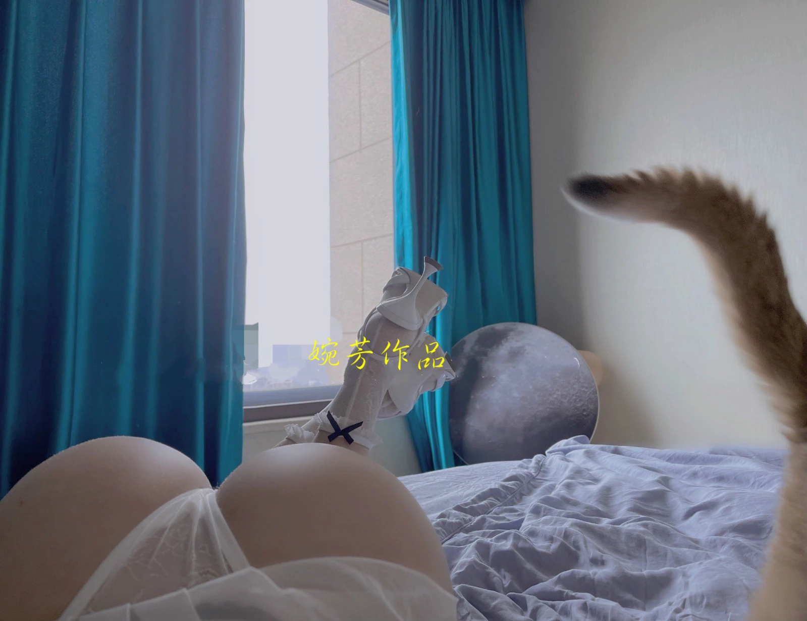 我突然好想撒娇，直接把身子塞到男人胸怀里趴着～开口说:我好喜欢你～我想接一个吻。[41P]