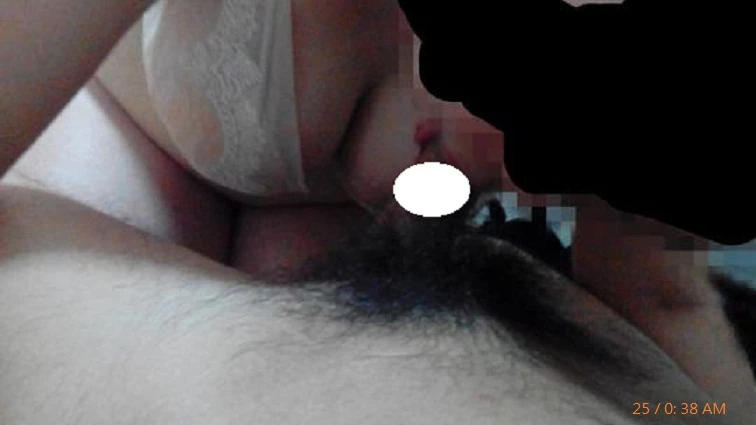 女房东过来收租看到我洗澡JB大就让我啪啪抵租[17P]