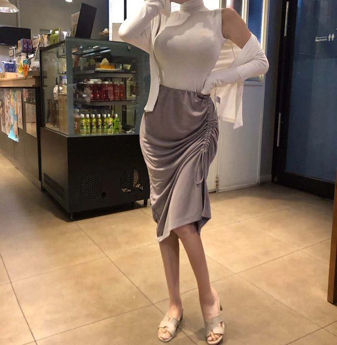 圆圆奶子翘翘臀[14P]