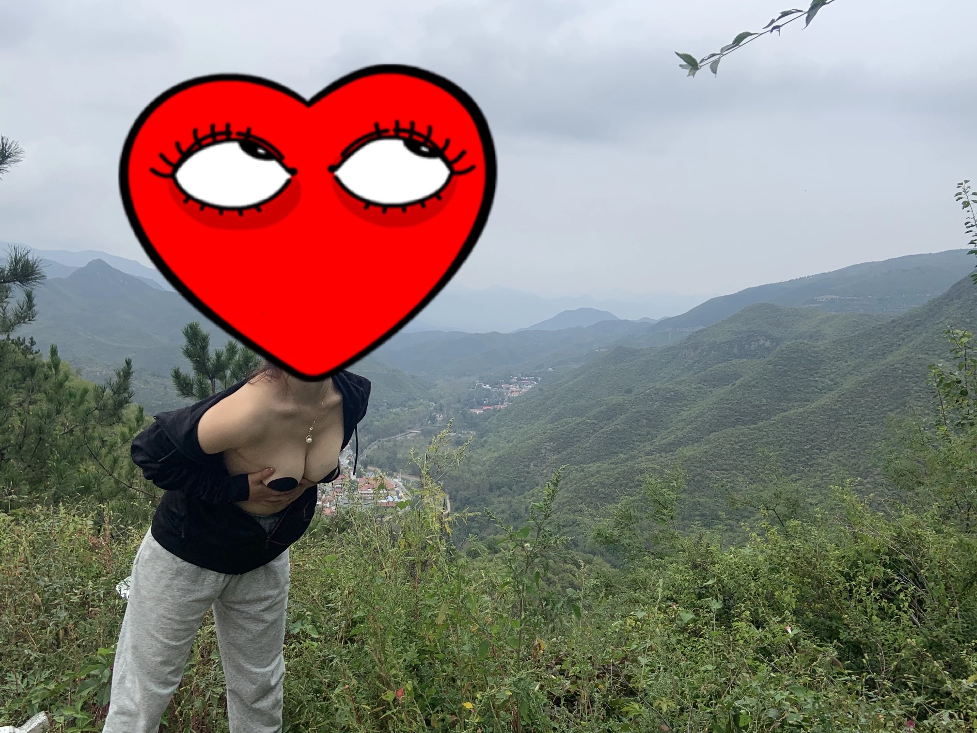 [原创][手势认证]中秋节快乐~第一次旅游露出，期待以后更多的作品[31P]