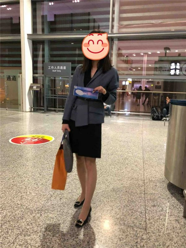 与老情人短暂的交流，来也匆匆，去也匆匆[10P]