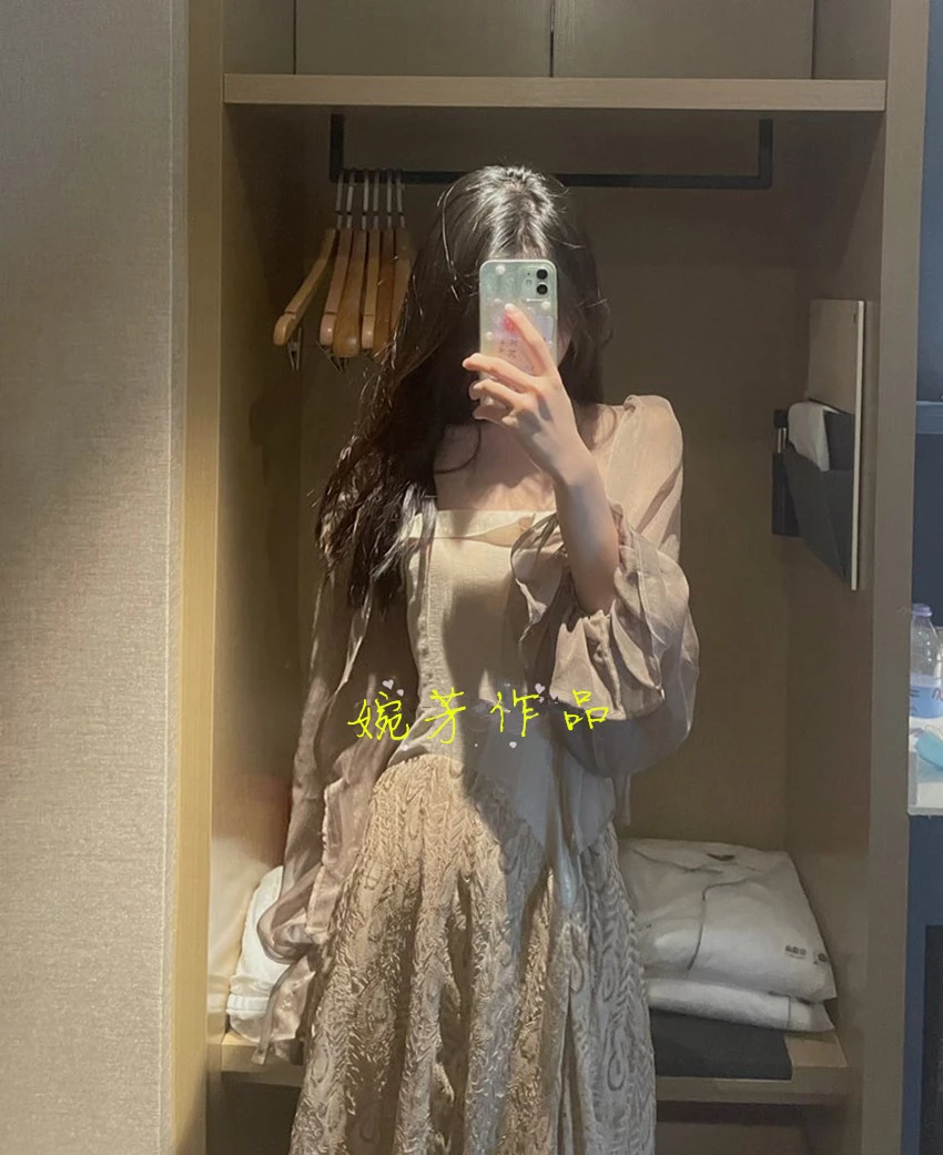 以花的姿态，安静的等待～奇怪的心情[20P]