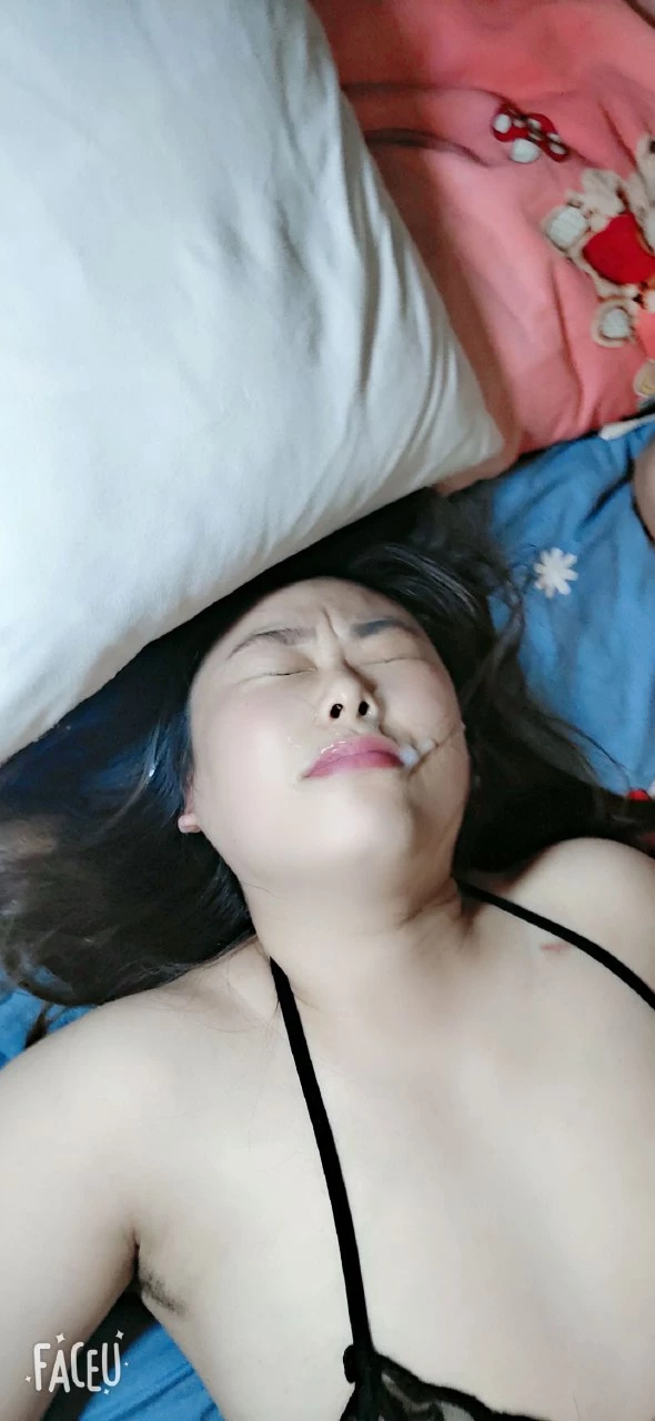 朋友妻，邀我骑，硬着头皮搞3P[25P]