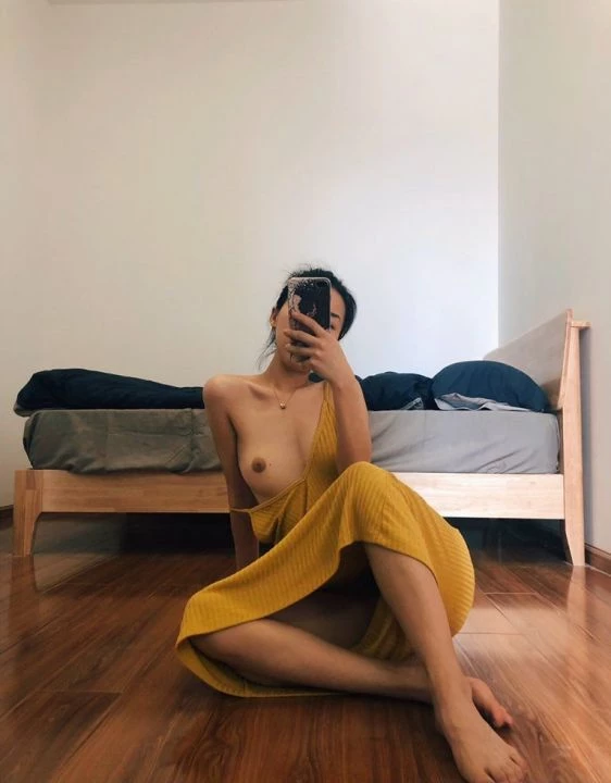 纹身的妹子好可爱[18P]