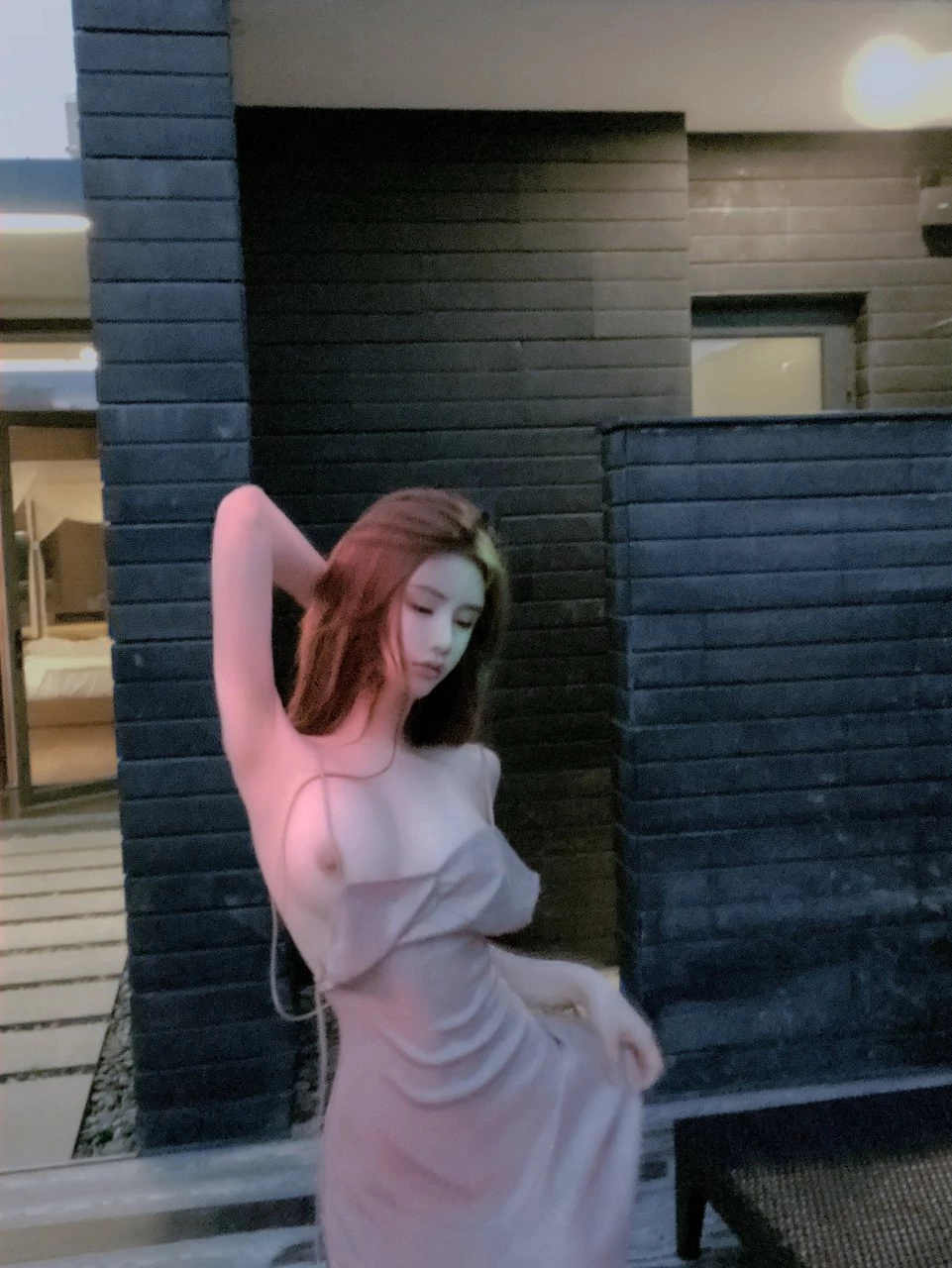 干女儿和她闺蜜天天勾引我，受不了了[21P]