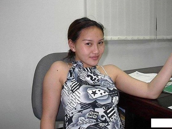 漂亮的丰乳女同事一勾就上.最重要的是露脸[27P]
