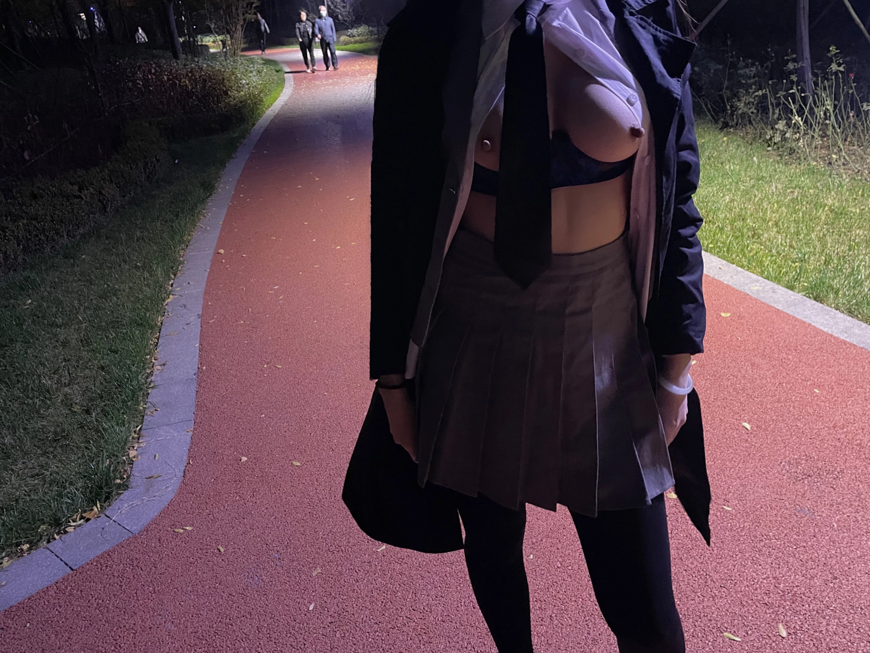 [原创]此情无计可消愁？轻解罗裳，唯有漏出解君愁[18]
