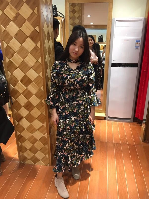 从清纯到淫荡或许只需要一周时间[18P]