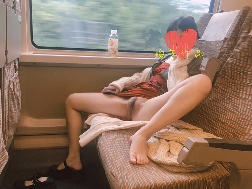 最近好想做爱！！我想在夜歌潮找几个哥哥了，快来里面找我约炮叭～[13P]