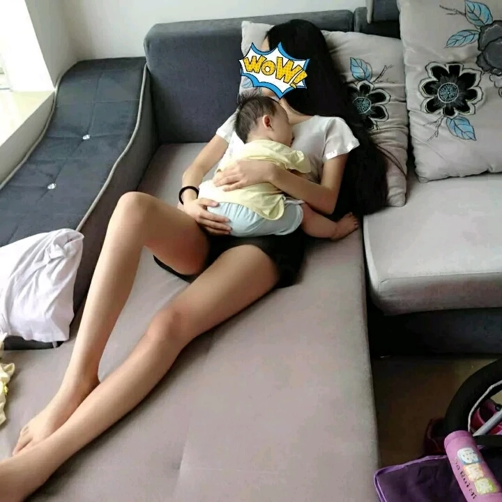 人妻人妻我爱你，带着孩子来操逼[34P]