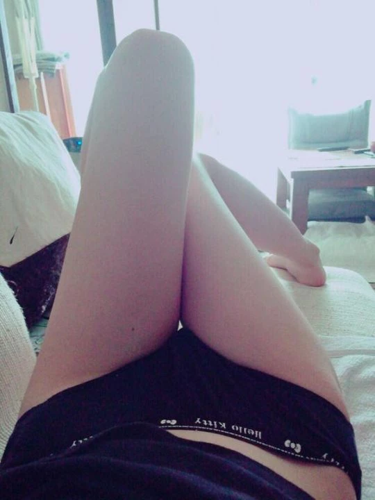 初经人事的嫩妹[13P]