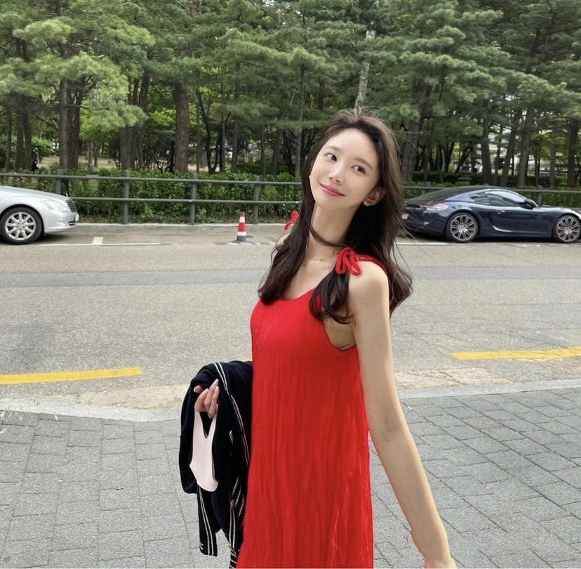 可以怼脸拍的高颜值美女[13P]