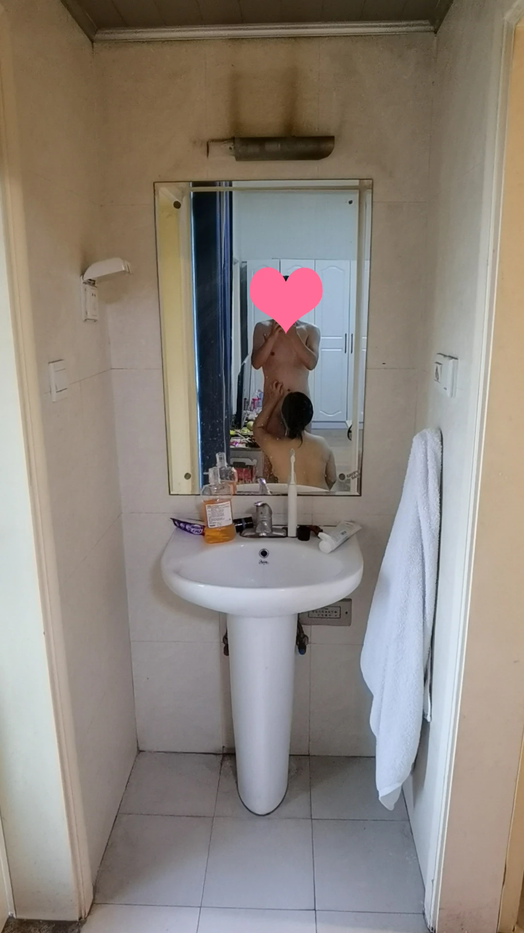[原创]技术逆天的极品微胖女人生超级享受[50P]