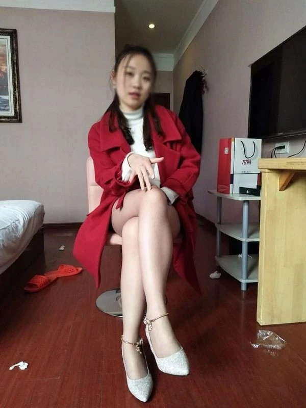 骚气十足的少妇[26P]