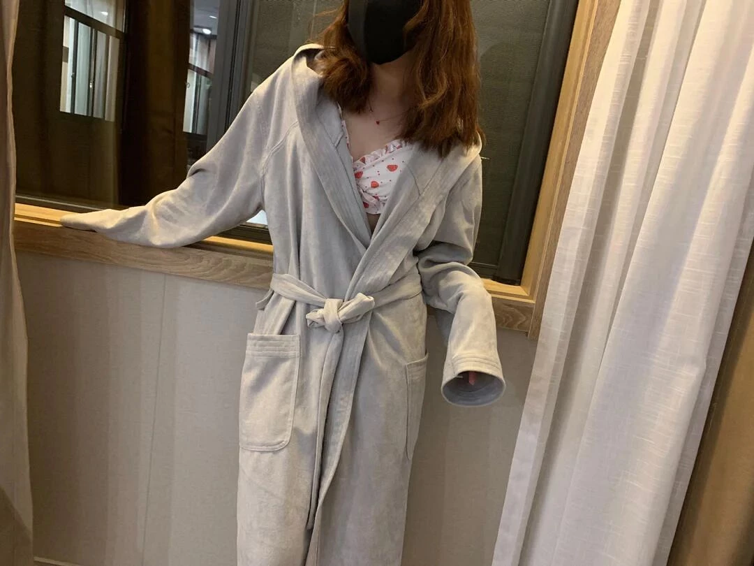 美臀少女 吸起来很有劲儿 [19P]