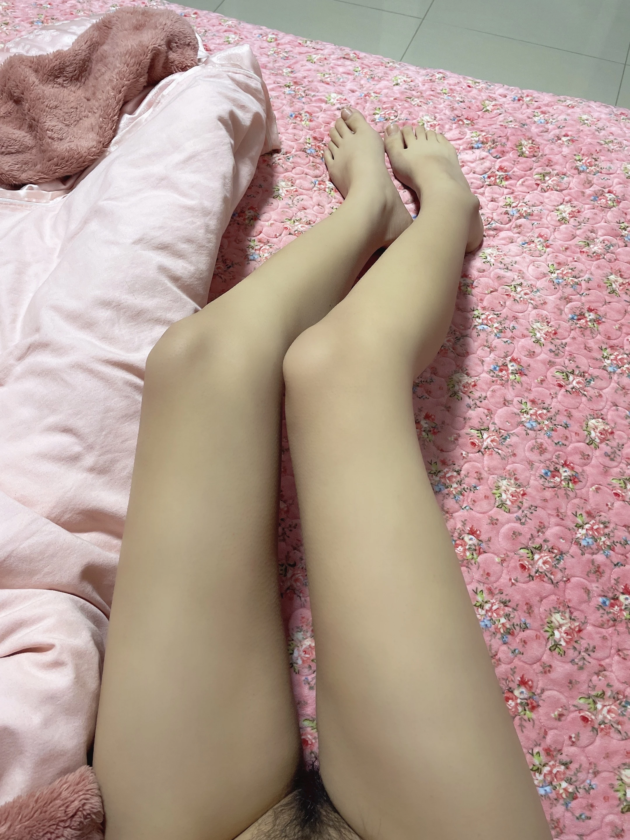 游客投稿，老婆永远是别人的好，不信你试了就知道了。[16P]
