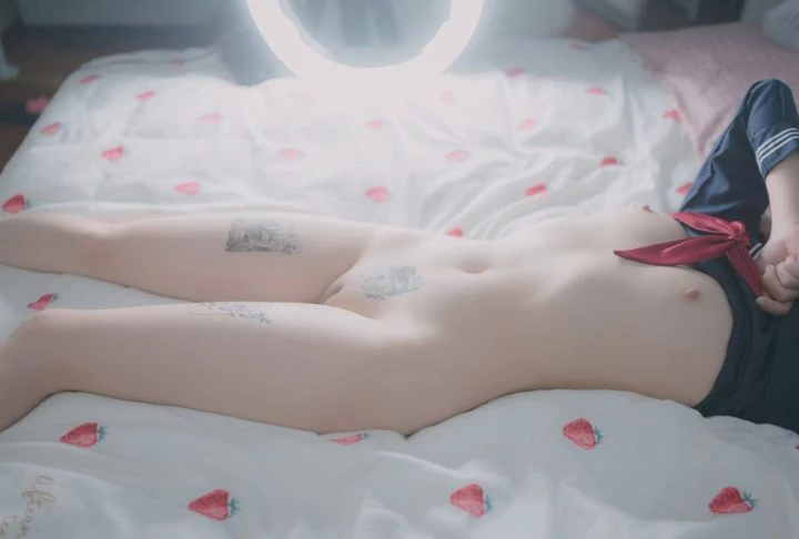 10个JK9个骚还有一个福利姬[42P]