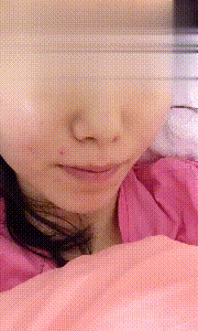 [原创ID验证]第一精彩：三个骚货吐舌头自摸奶子，舔鸡巴舔脚舔屁眼，完美露脸！ [39P]