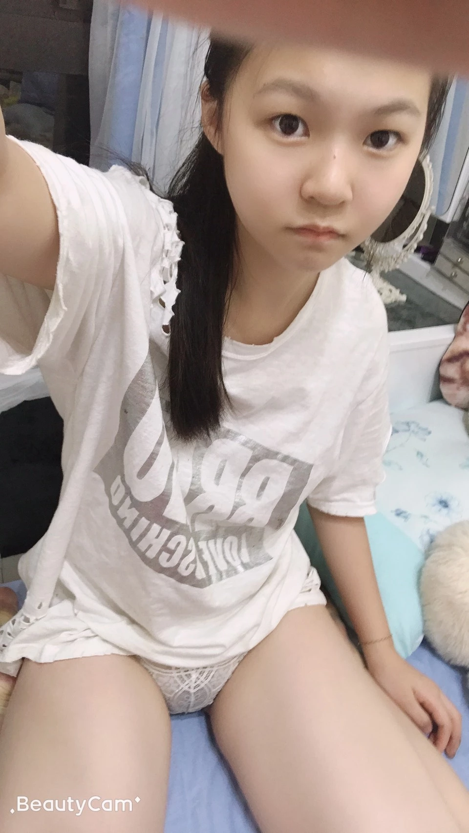 [转自一个朋友] 看重口味的老逼把我看吐了上熟悉的嫩货[105P]