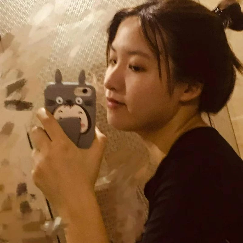 刚出来社会的小妹子太嫩[10P]