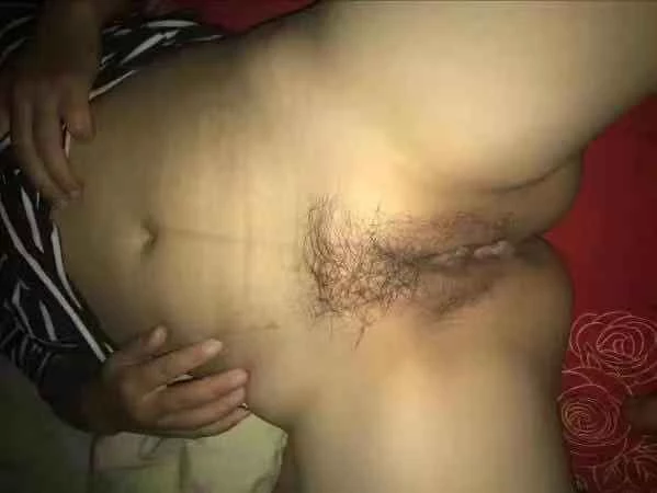 欲望强烈的少妇[11P]