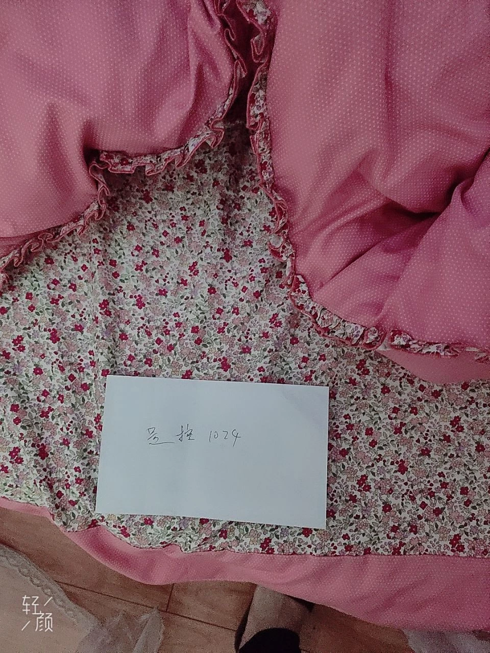 [原创][足控淫妻社]这么娇嫩的萝莉人妻，忍心下手么[18P]