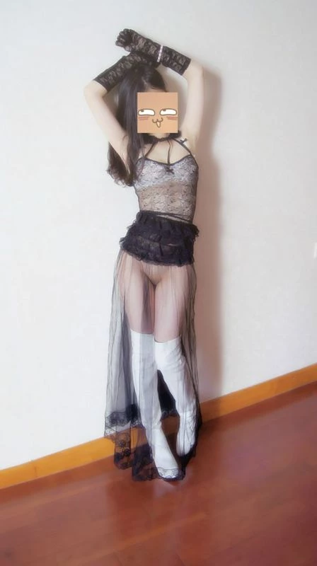 小女友在我的精心调教之下变成了淫荡无比的小欲女[11P]