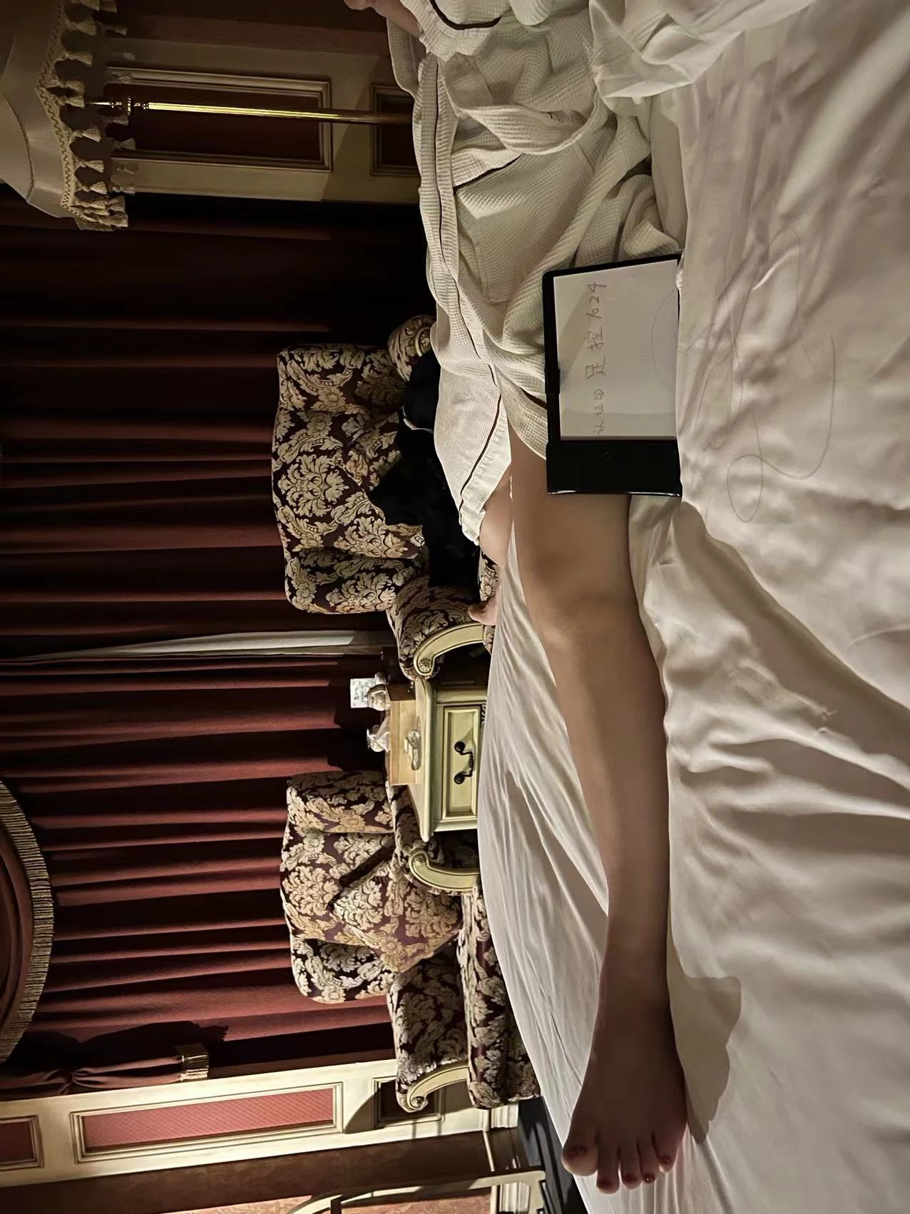 [原创][足控淫妻社]强迫症大哥拍的照片，让盗图狗无从下手[15P]