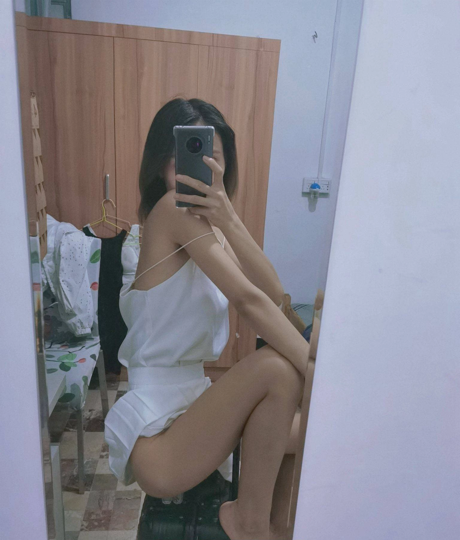 身材火爆长腿妹妹 让人忍不住流口水啊[20P]
