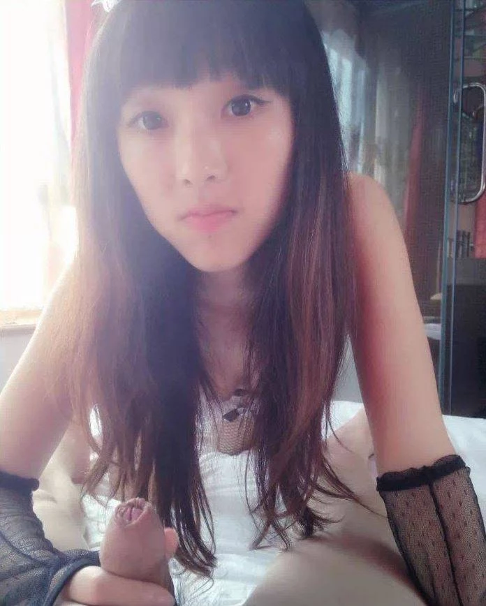 带女友酒店干炮笑得很灿烂 [29P]