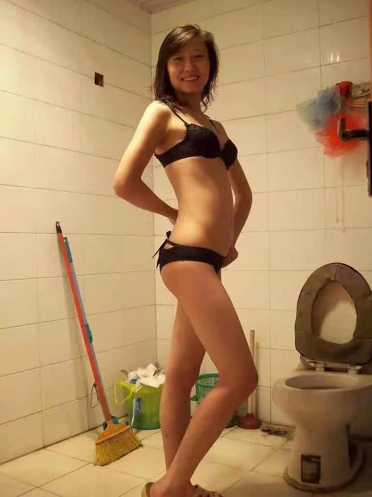 瘦马露脸自拍[13P]