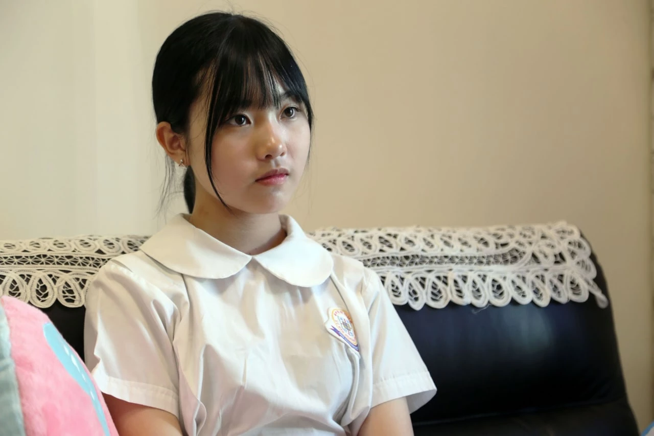 还在上学的小处女[41P]