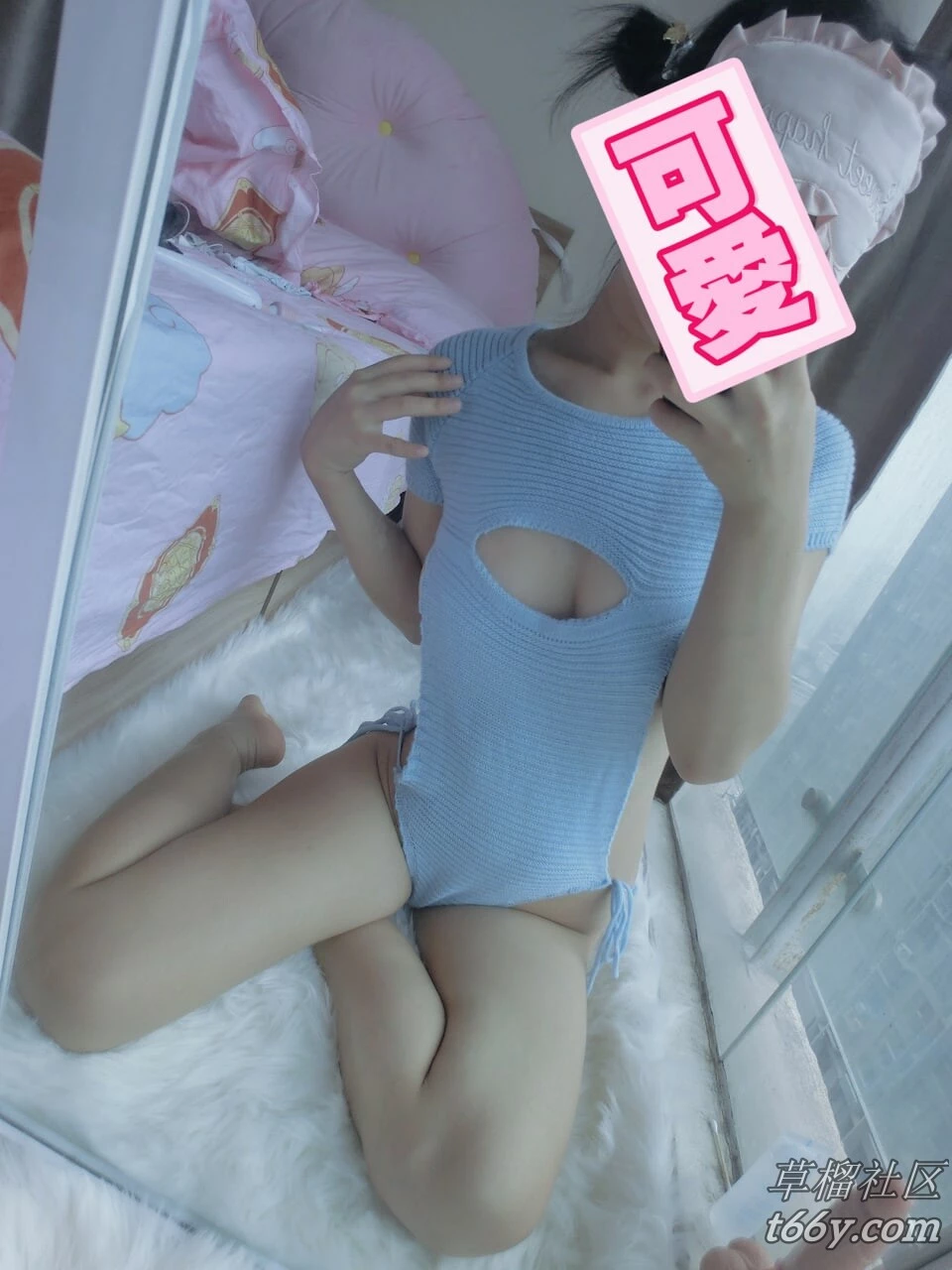 自慰的小美女[11P]